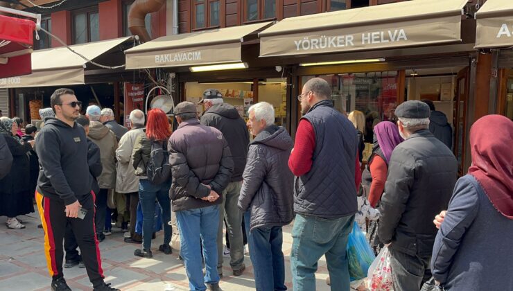 Hayır dönerine yoğun ilgi