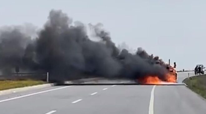 İş makinesi cayır cayır yandı