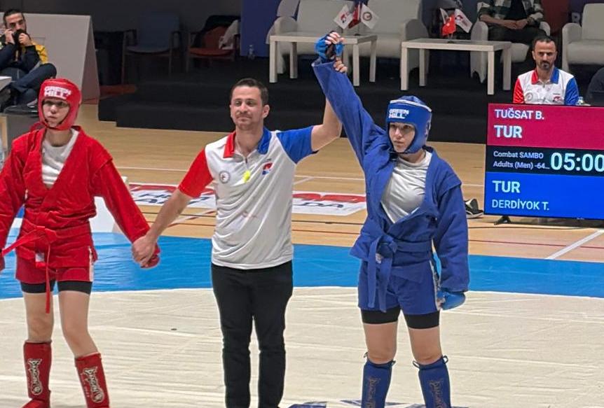 İzel, Türkiye Şampiyonu