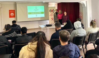 Kamu personeli ve öğrencilere eğitim