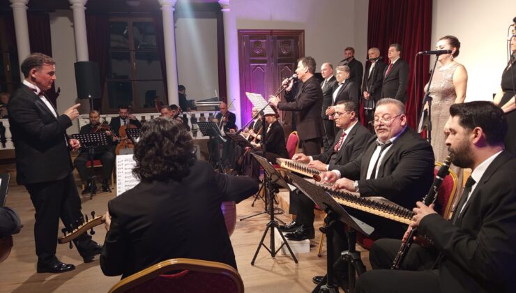 Bahar rengi konseri büyüledi