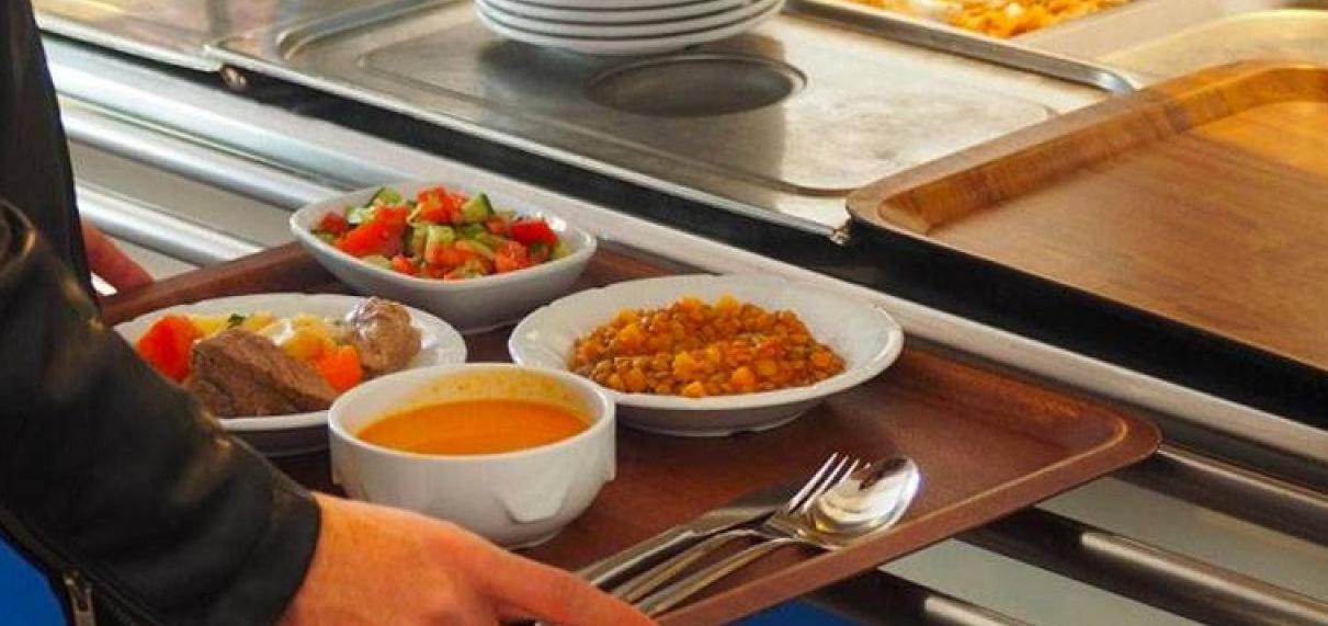 Okullarda ücretsiz yemek çağrısı