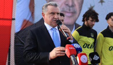 Gençlik ve Spor Bakanı geliyor