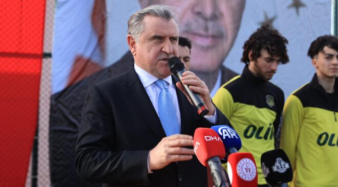 Gençlik ve Spor Bakanı geliyor