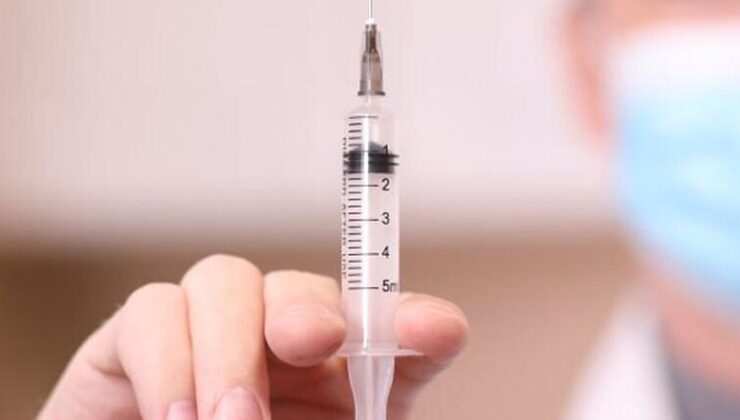 Yaşlılarda en etkili koruma “aşı”