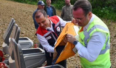 Yerli hibrit tohumlar toprakla buluştu