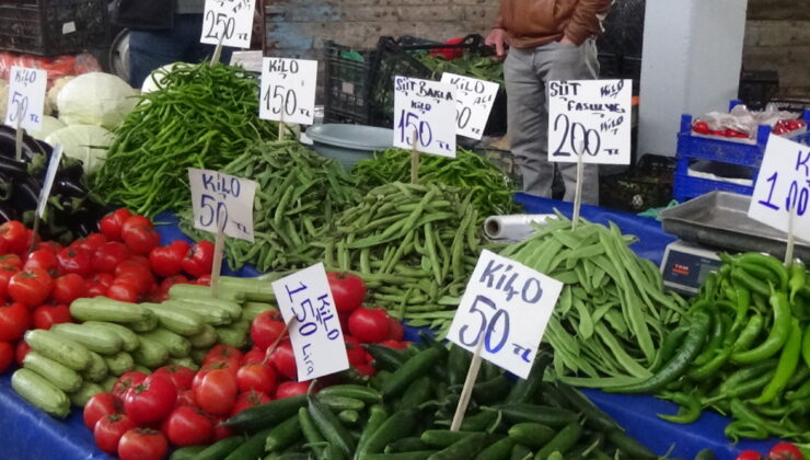Sebze fiyatları cep yakıyor