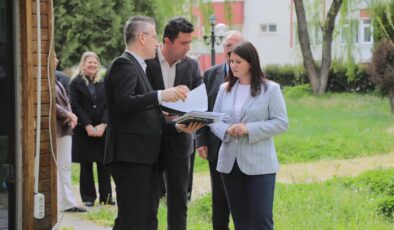 ‘Kamu alanlarını geri kazandırıyoruz’