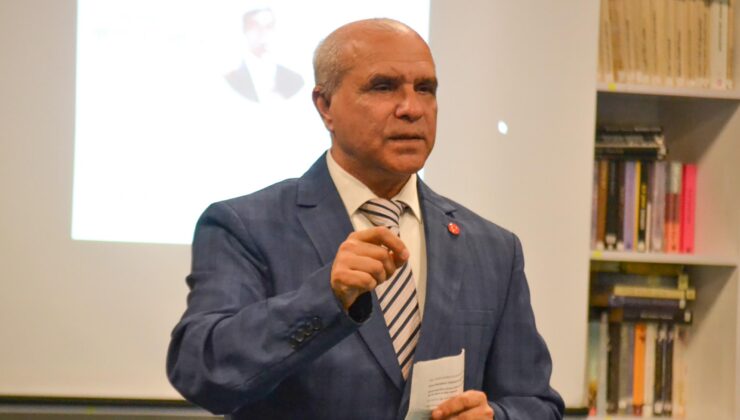 Şallı, Romanların haklarını savundu