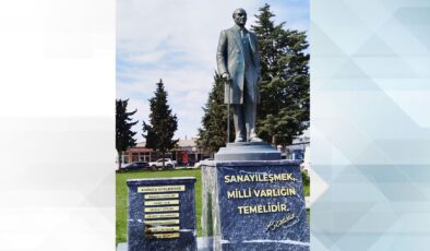 Sanayi sitesi Atatürk heykeline kavuştu