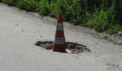 Sanayi esnafı yollardan şikayetçi