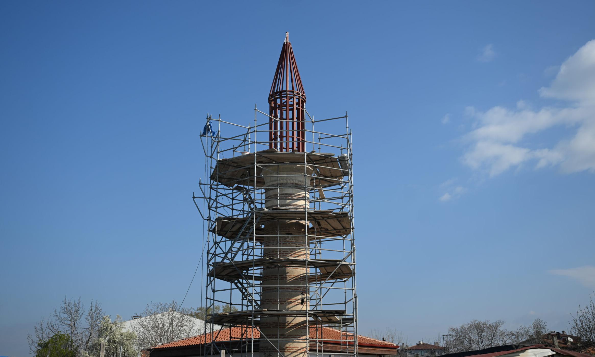 Şeyh Şüceaddin Camisi’ne hafif külah