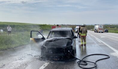 Seyir halindeyken alev aldı