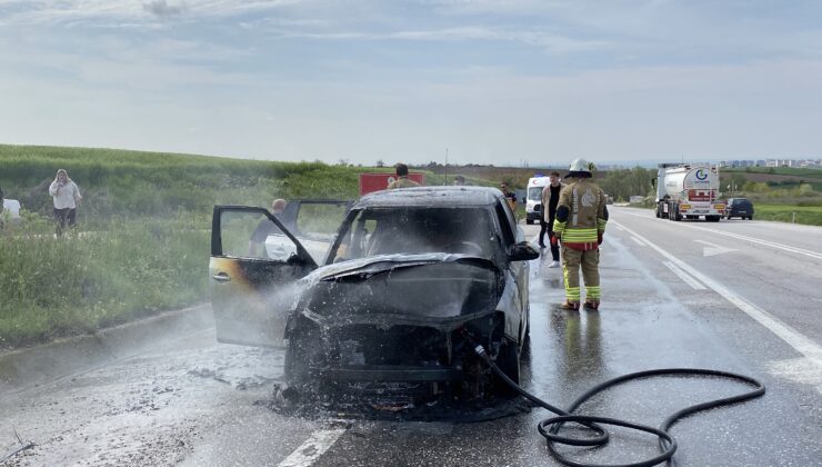 Seyir halindeyken alev aldı