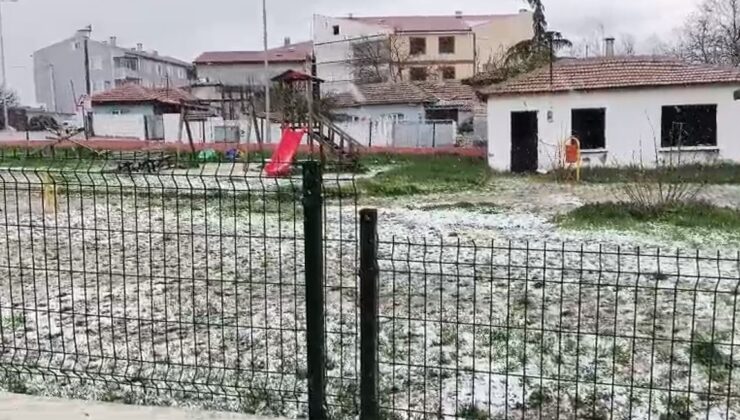 Süloğlu’nu dolu vurdu