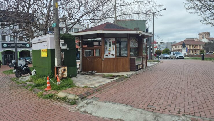 Uğur Mumcu Parkı kent meydanı oluyor