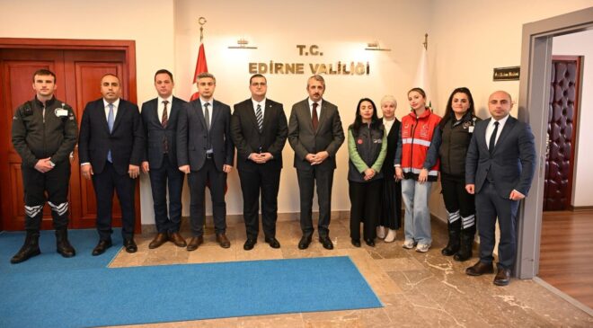 Vali Sezer’e ziyaret