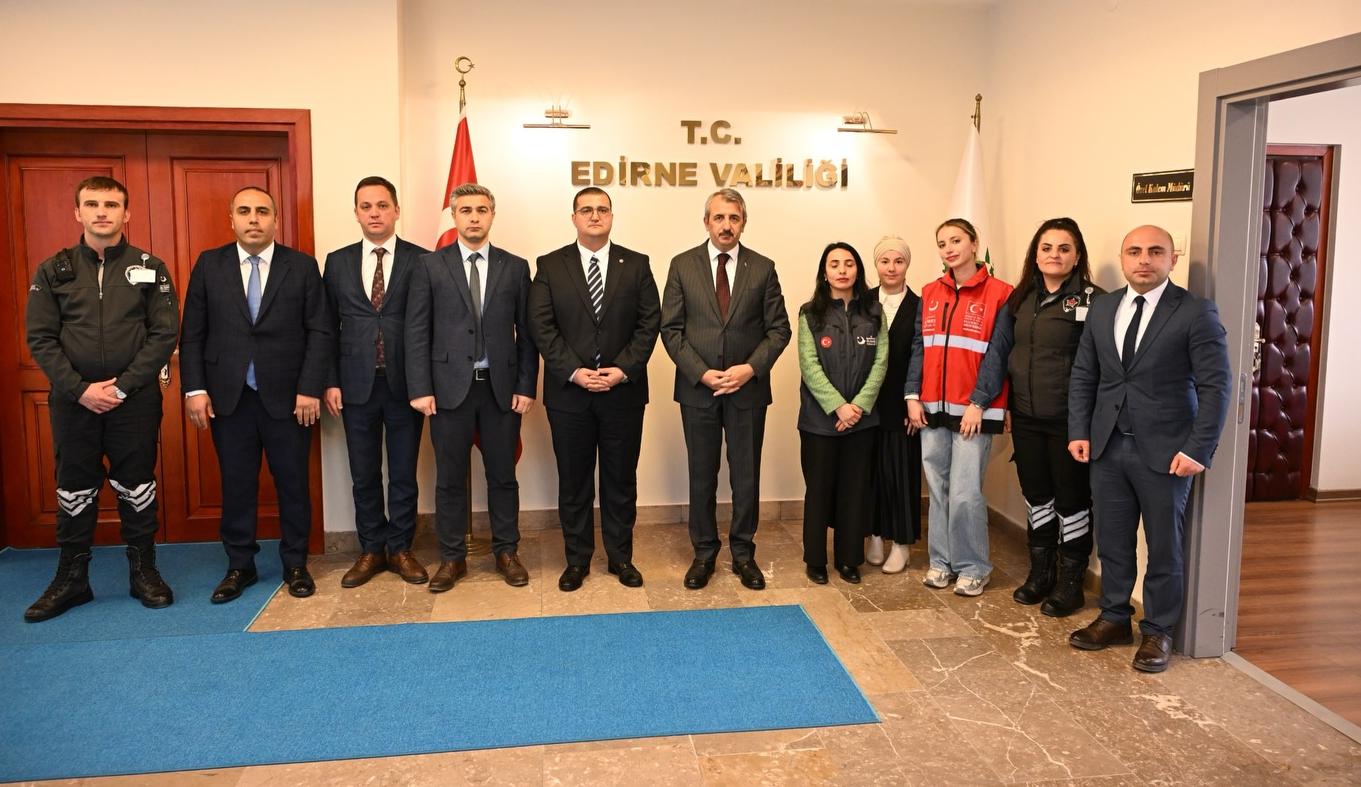 Vali Sezer’e ziyaret