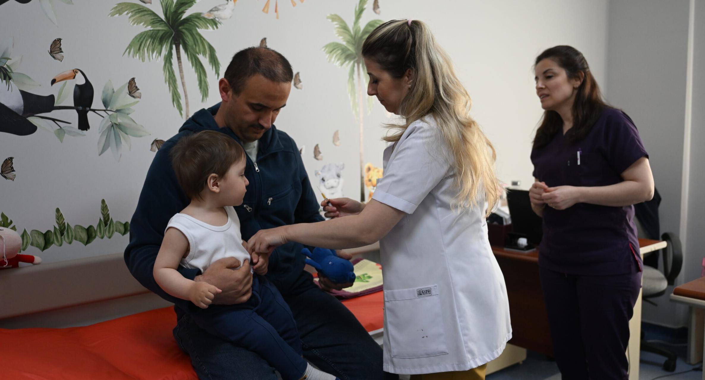 Yıldırım’dan ebeveynlere çocuklarını aşılatmaları çağrısı