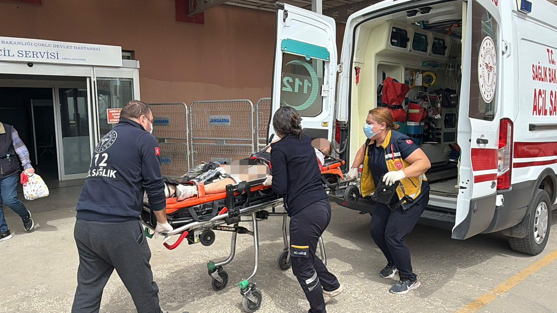 Yol verme tartışmasında silahla vuruldu