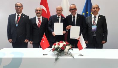 Hatipler, Rektörler Forumu’na katıldı