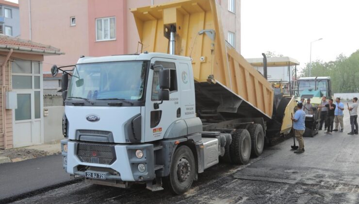 Kaleiçi’nin yolları yenileniyor