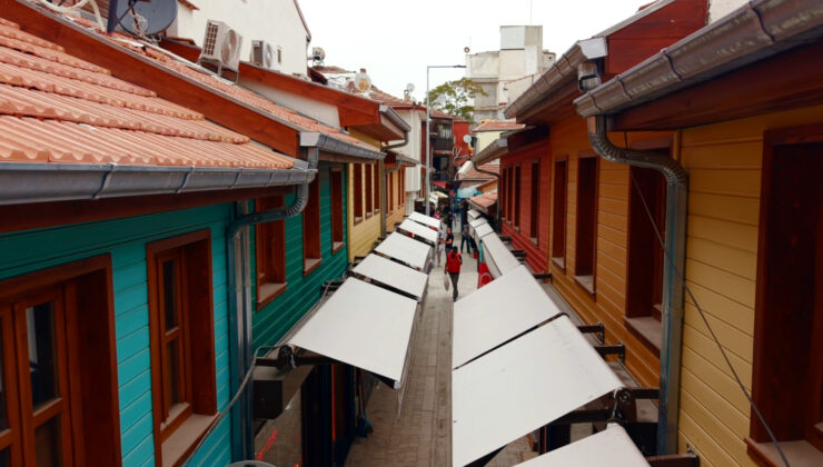 Dar çarşı rengarenk