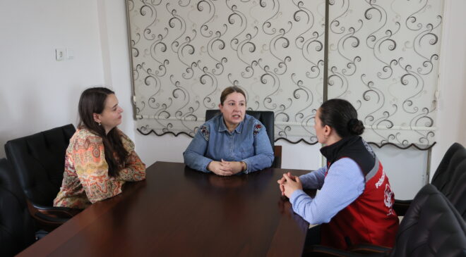 Emekli sağlık çalışanı koruyucu aile oldu
