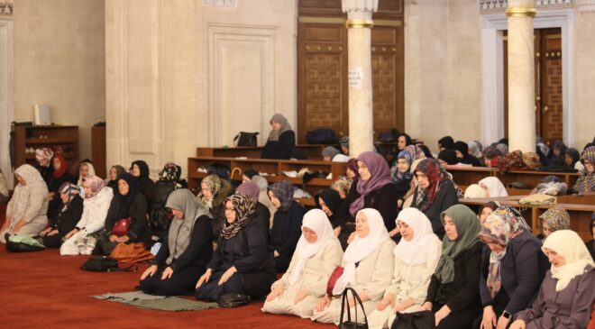 Hacı adayları kutsal topraklara uğurlandı
