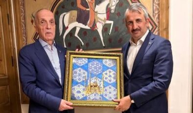 Atalay’dan Vali Sezer’e ziyaret