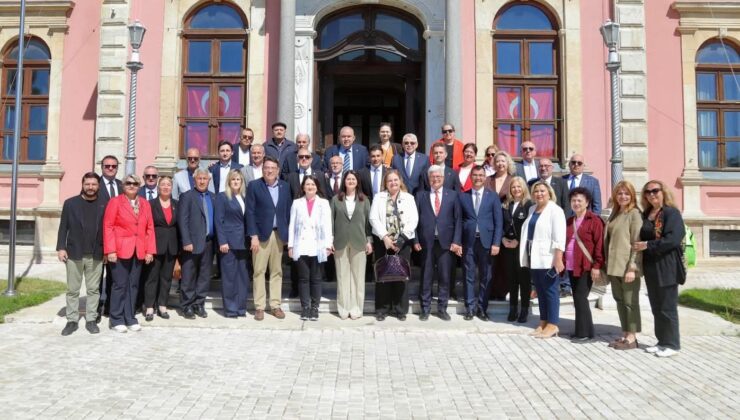 CHP heyetinden belediyeye ziyaret