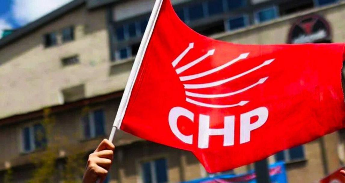 CHP sahaya iniyor