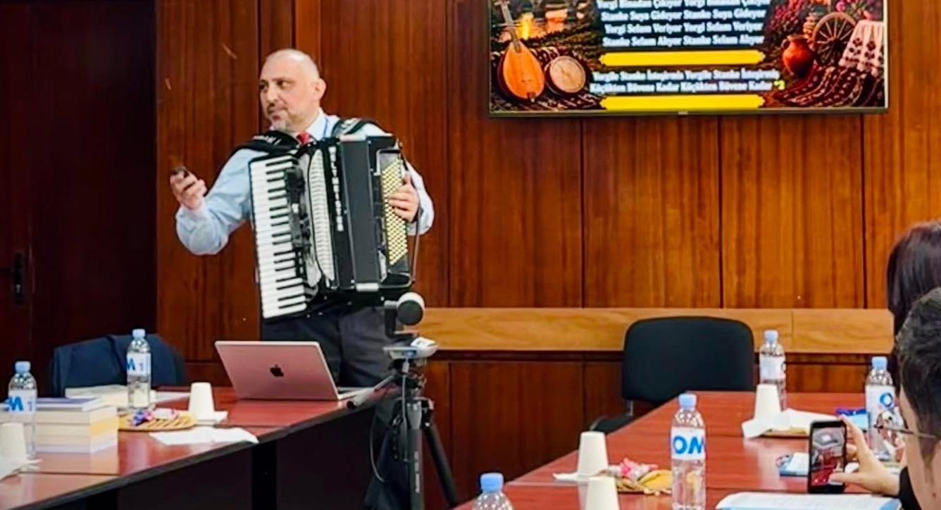 Dr. Evrim Kaşıkçı’dan akademik ve kültürel temsil