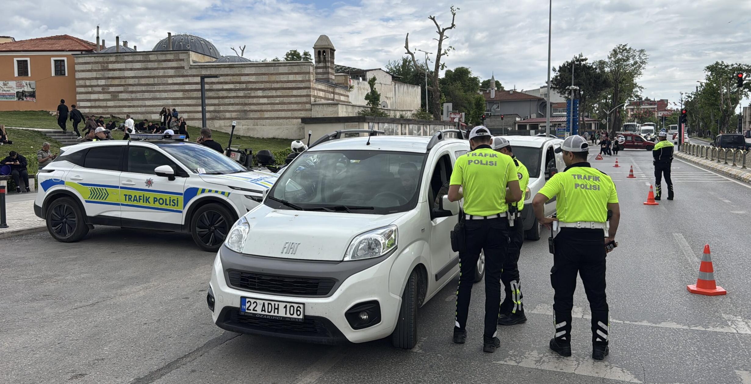 Edirne polisi havadan denetim yaptı