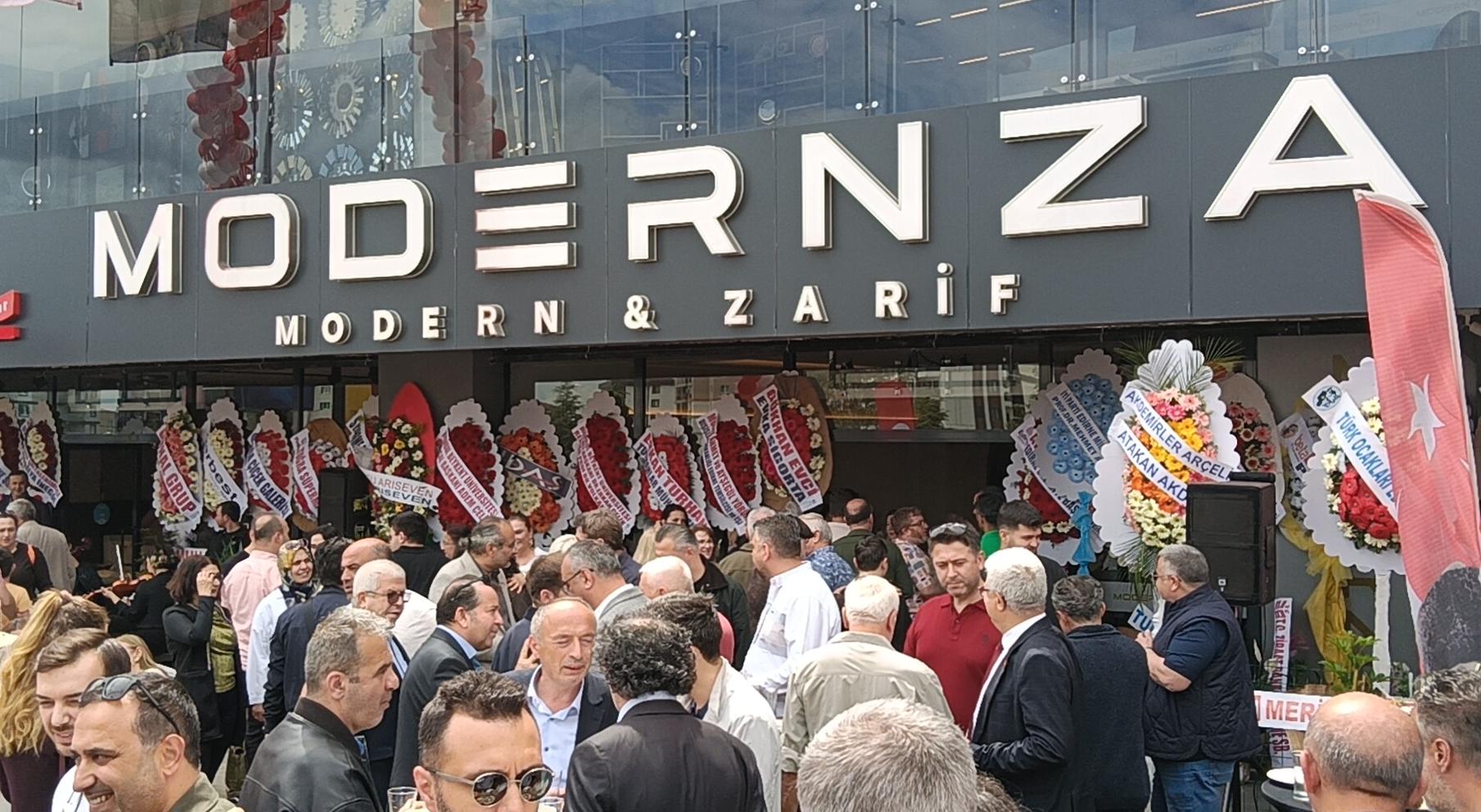 Edirne’ye dev mobilya mağazası