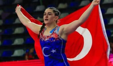 Edirneli Rümeysa gururlandırdı