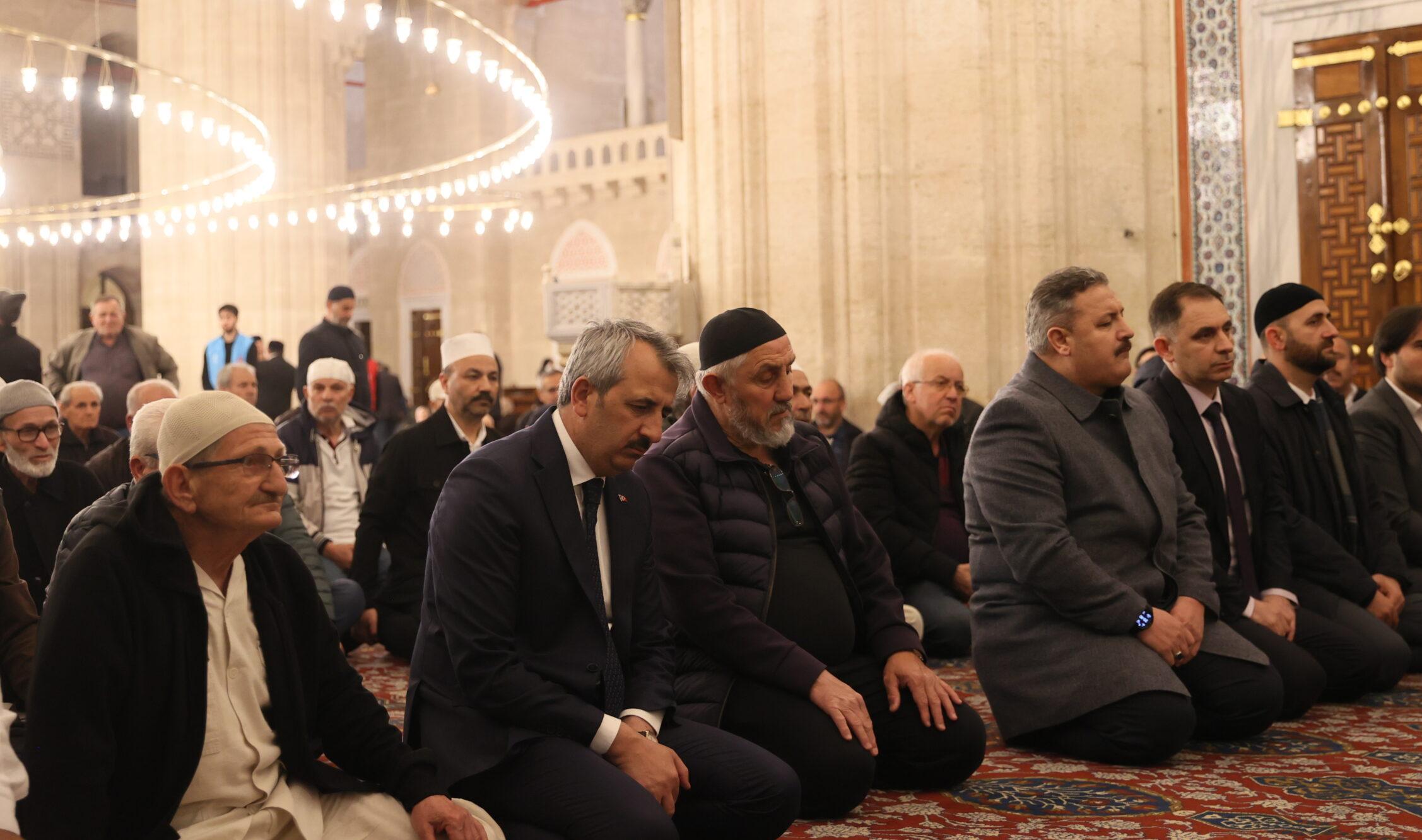 Hacı adayları kutsal topraklara uğurlandı