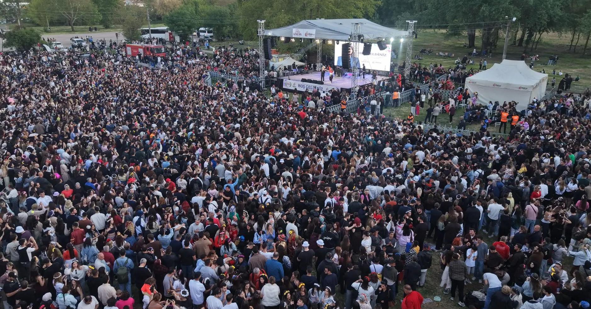 Kakava rekor kırdı