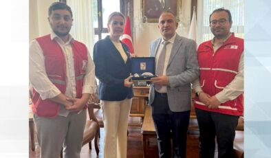 Kızılay’dan belediyeye ziyaret