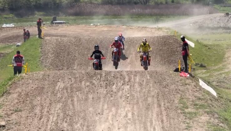 Motokrosa ilgi artıyor