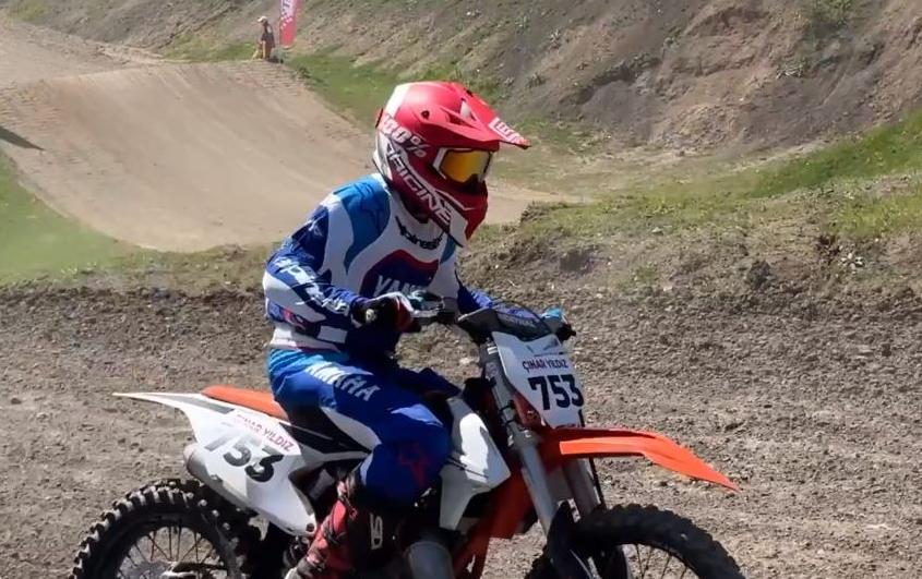 Motokrosa ilgi artıyor