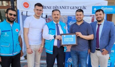 TDV’den kurban bağış standı