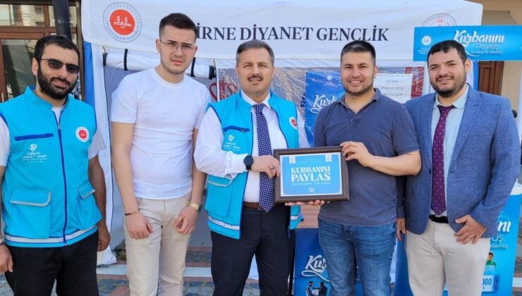 TDV’den kurban bağış standı