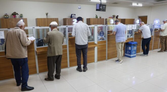 Vezneler, arife günü yarım gün açık