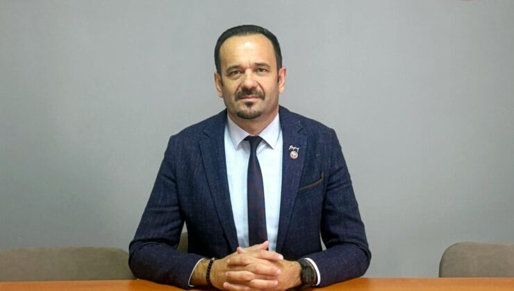 ‘Parasız eğitim tasfiye ediliyor’