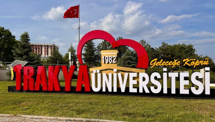 Trakya Üniversitesi’nden mezunlarına jest