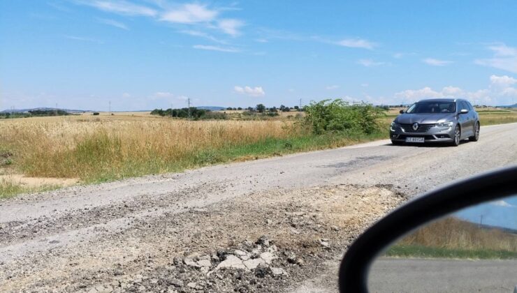 Yollar delik deşik