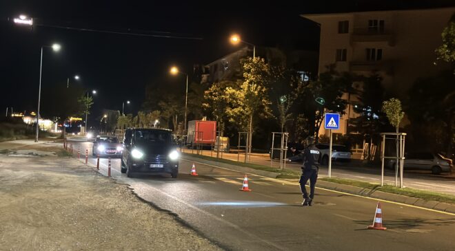 Yoklama kaçakları trafik denetimine takıldı
