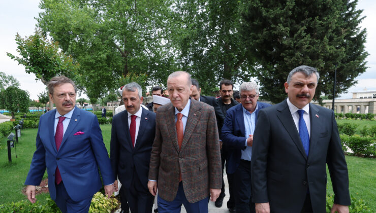Selimiye’de tarihi Cuma
