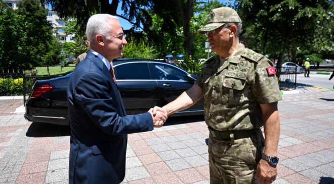 Orgeneral Ersay’dan ziyaret